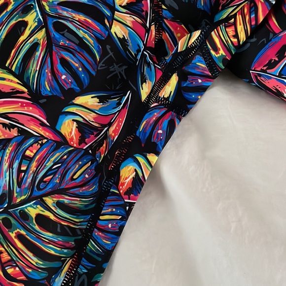 CVG Constantly Varied Gear Tropical Leaves Leggings XXL NEW Squats Approved - Picture 3 of 6